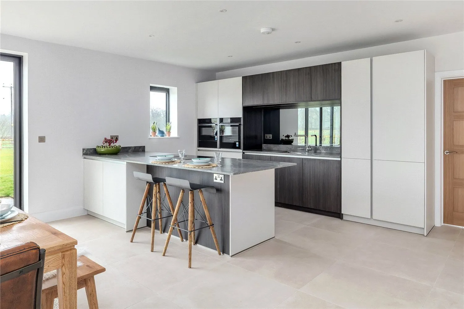 Great Moreton Park, New Road, CW12 photo 10