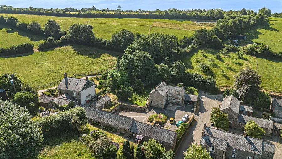 Property Image 35