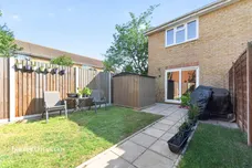 Trevithick Close, Feltham