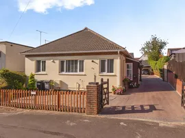 Avondale Road, Waterlooville photo