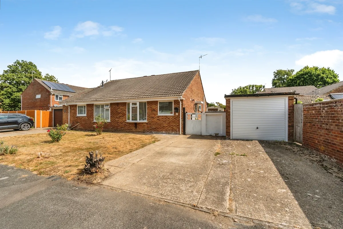 Caledonia Drive, Dibden, Southampton