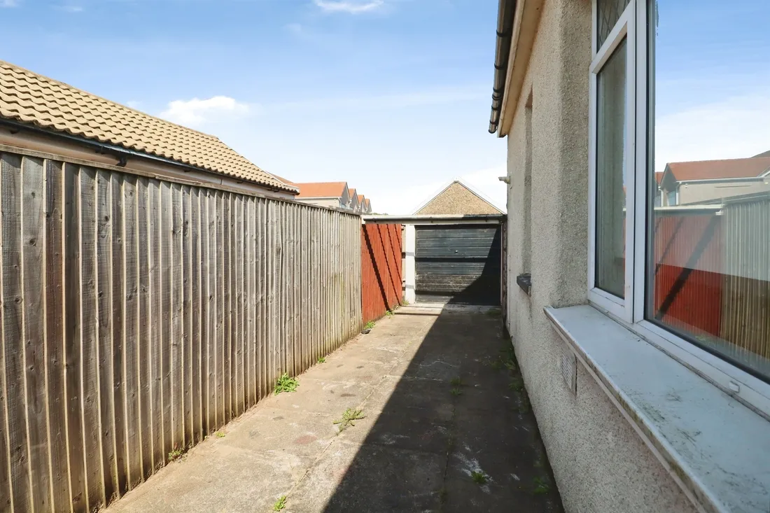 Property photo 20