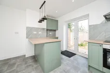 Kent Place, Dudley