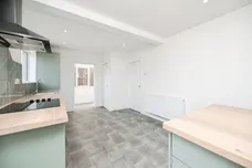 Kent Place, Dudley