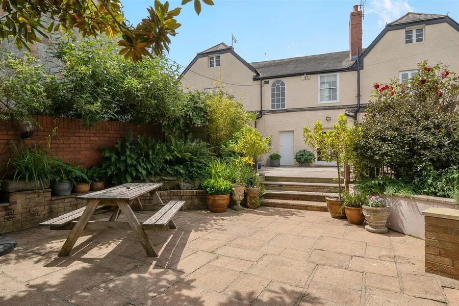 Property Image 27