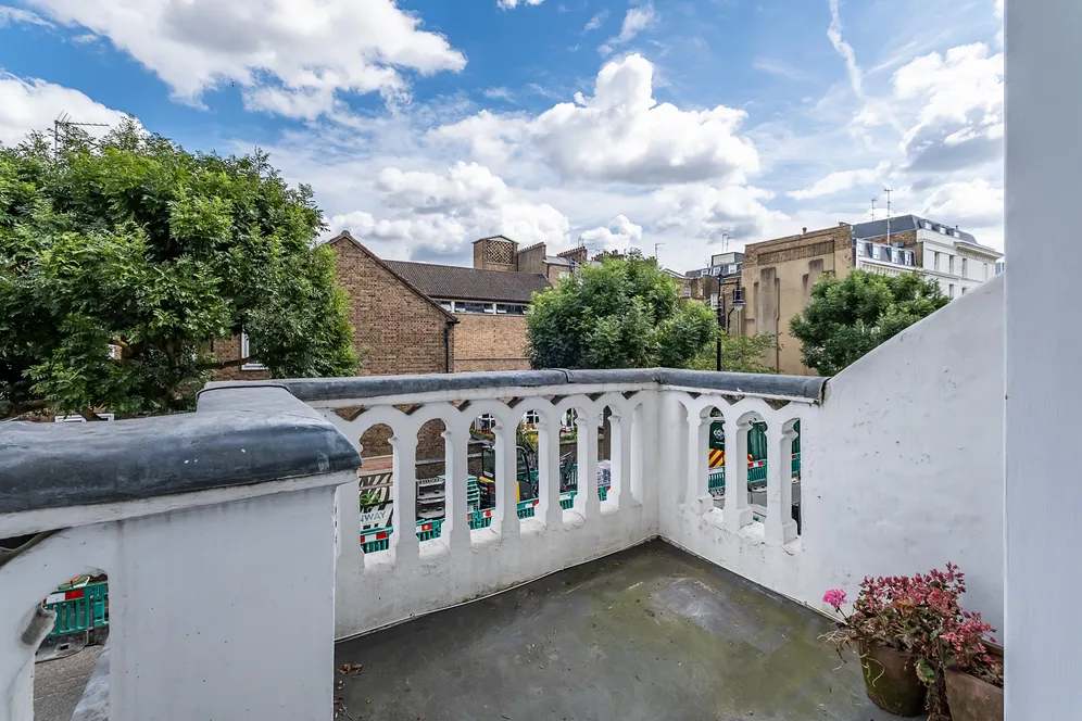 Cumberland Street, London, SW1V photo 4