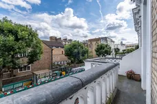 Cumberland Street, London, SW1V photo 10