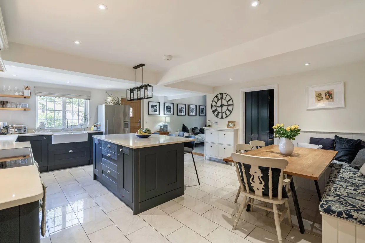 Adbury Road, Newbury, RG20 photo 3