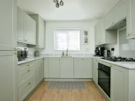 Sunflower Gardens, Bessacarr, Doncaster thumb 3