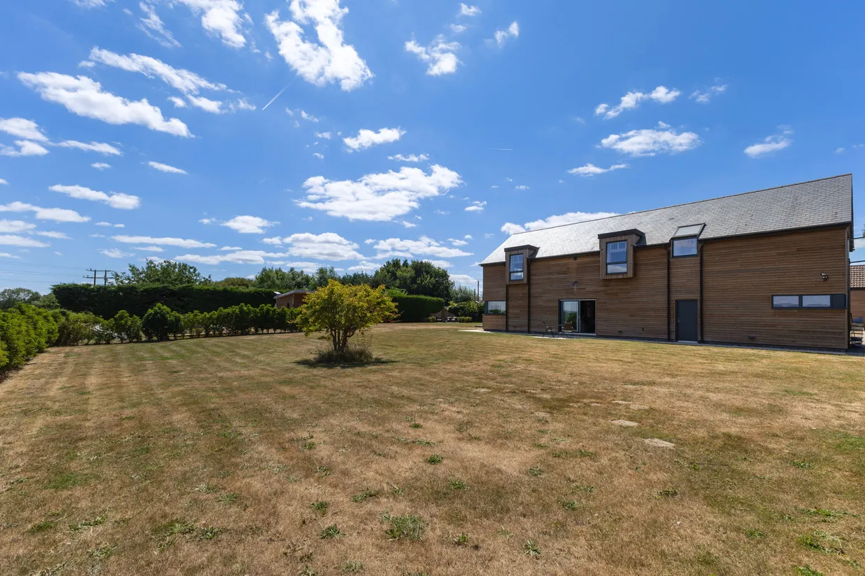 Goose Hill, Thatcham, RG19 photo 22