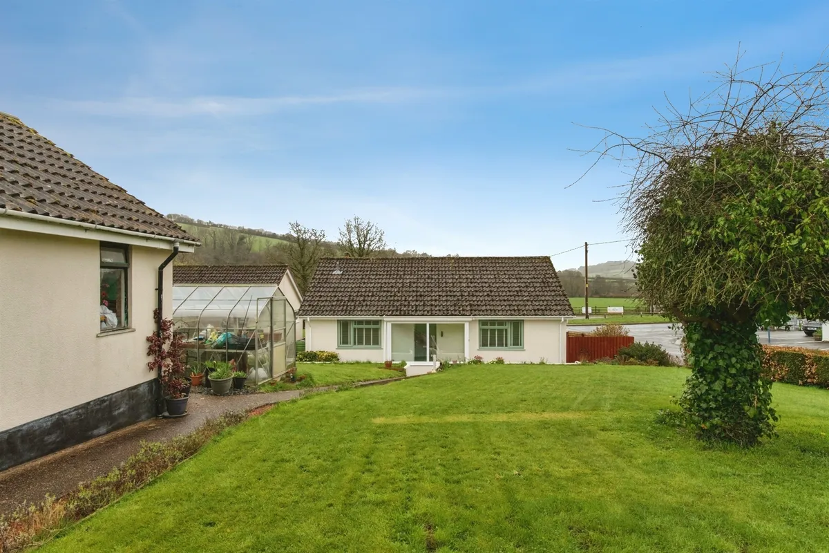 Market Close, Brushford, Dulverton