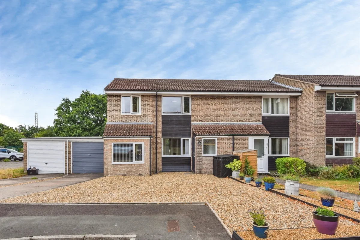 Ludlow Close, FROME