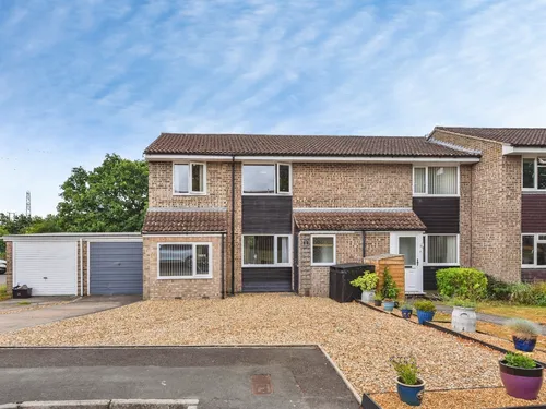Ludlow Close, FROMEphoto
