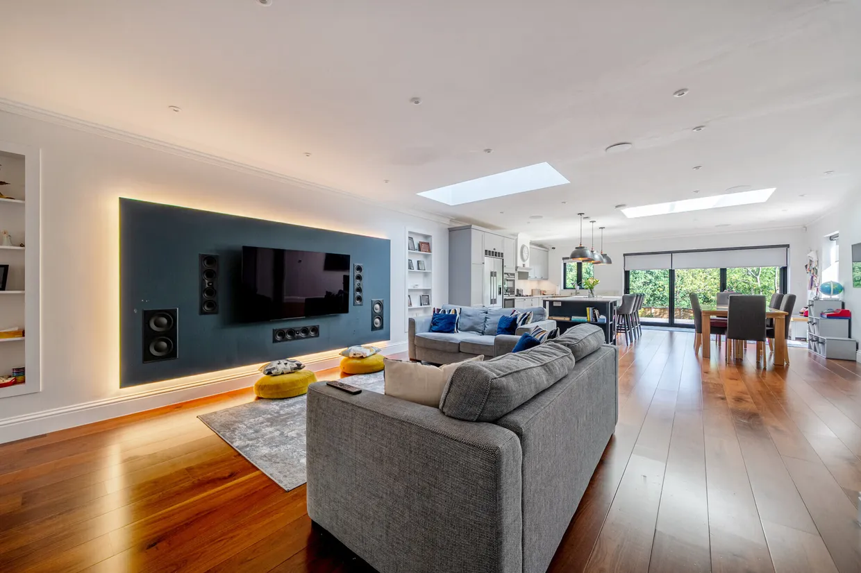 Longland Drive, Totteridge, N20 photo 2