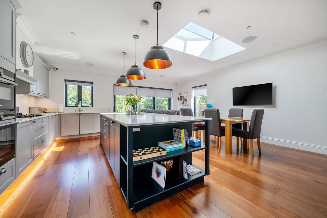 Longland Drive, Totteridge, N20 photo 3