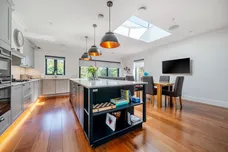Longland Drive, Totteridge, N20 photo 3