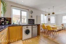 Fallsbrook Road, London