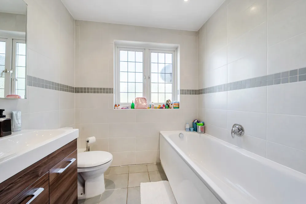 Longland Drive, Totteridge, N20 photo 15