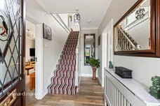 Park Avenue East, Epsom