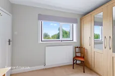 Park Avenue East, Epsom