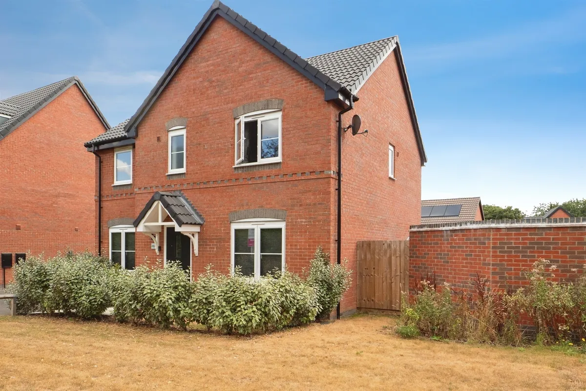 Windmill View, Shepshed, LOUGHBOROUGH