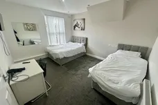 St. Hildas Place, LEEDS