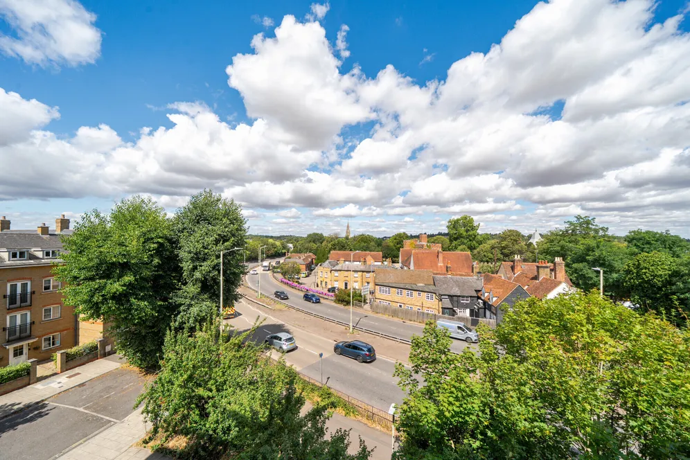 Pegs Lane, Hertford, SG13 photo 14