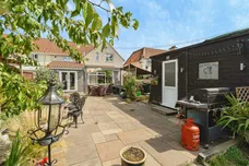 Mount Pleasant, Diss