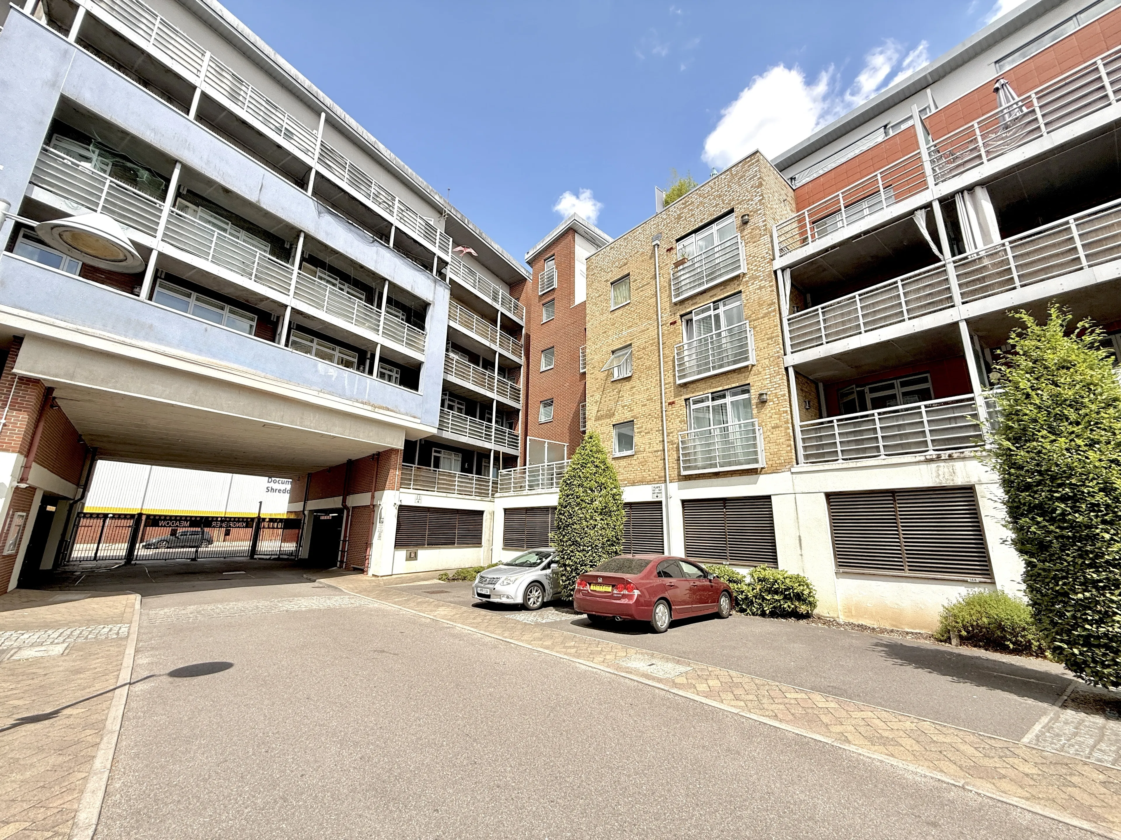 Property photo 0
