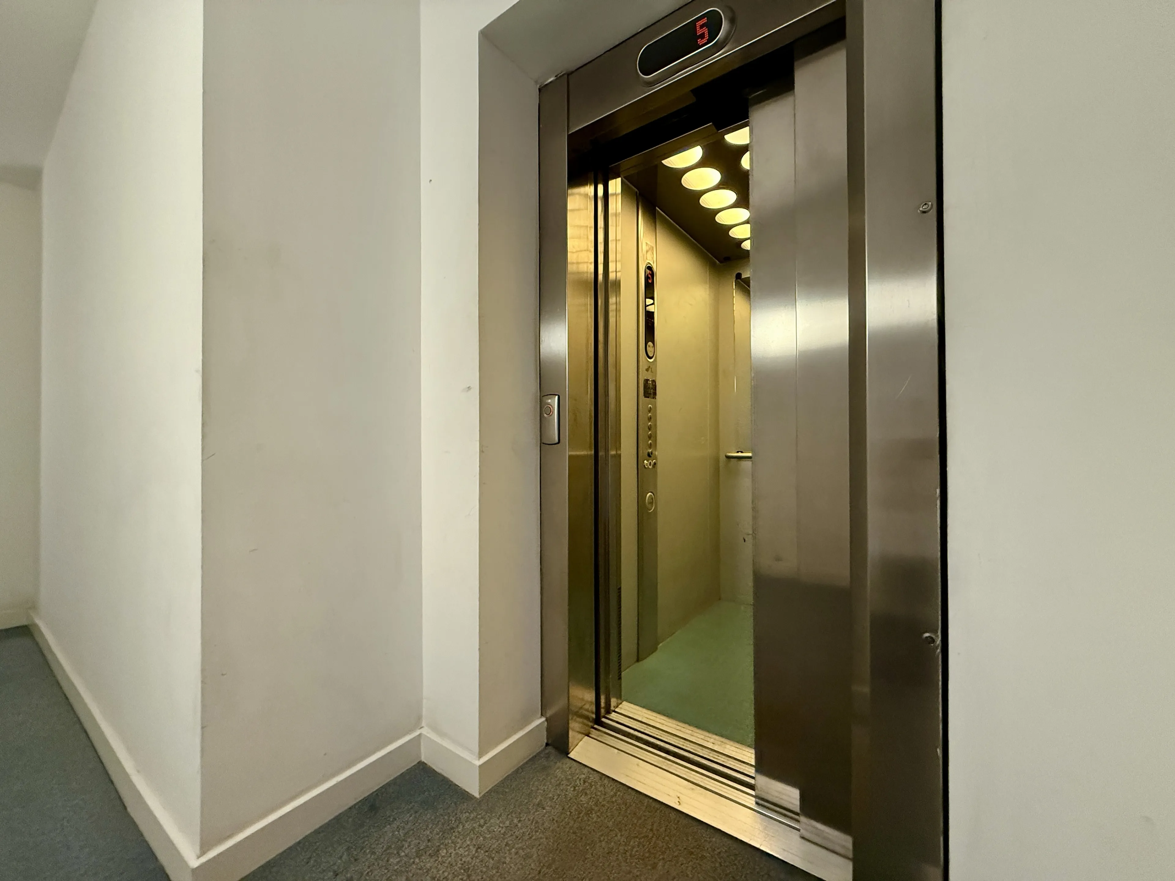 Property photo 6