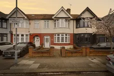 Ashburton Avenue, Ilford