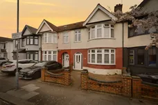 Ashburton Avenue, Ilford
