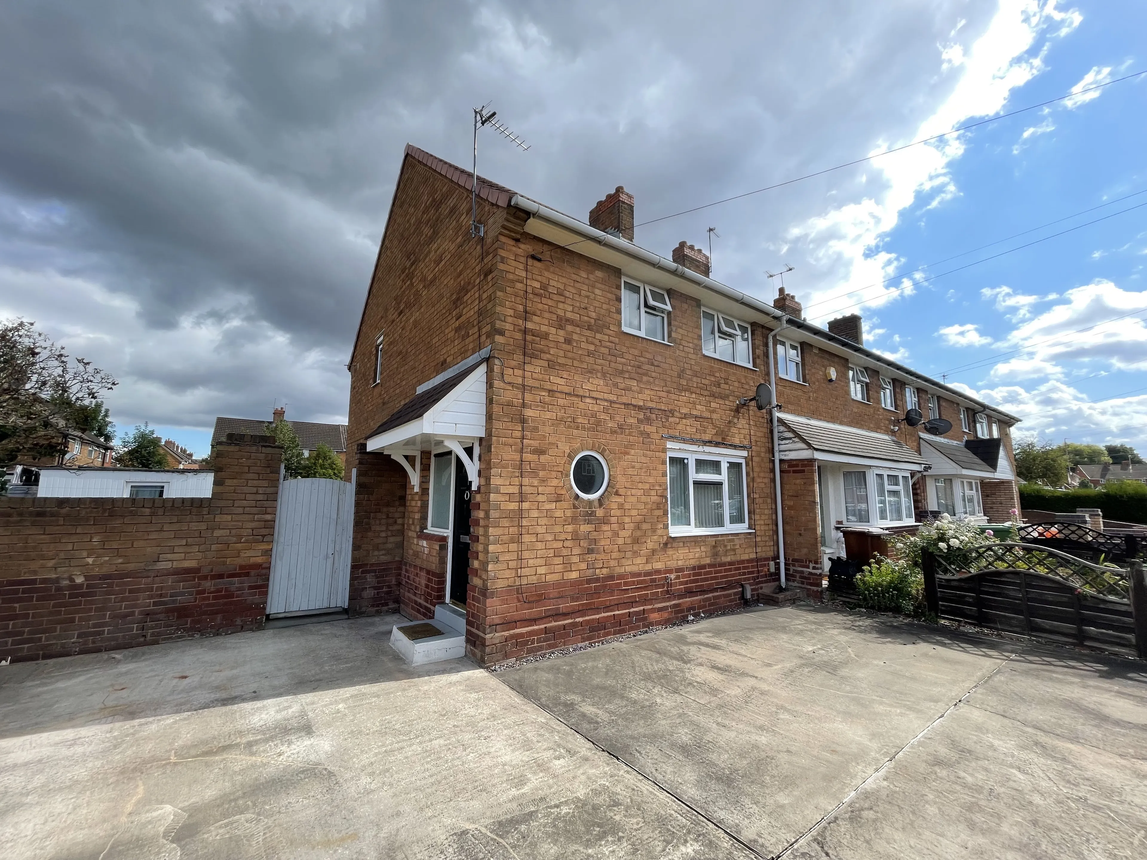 Property photo 0