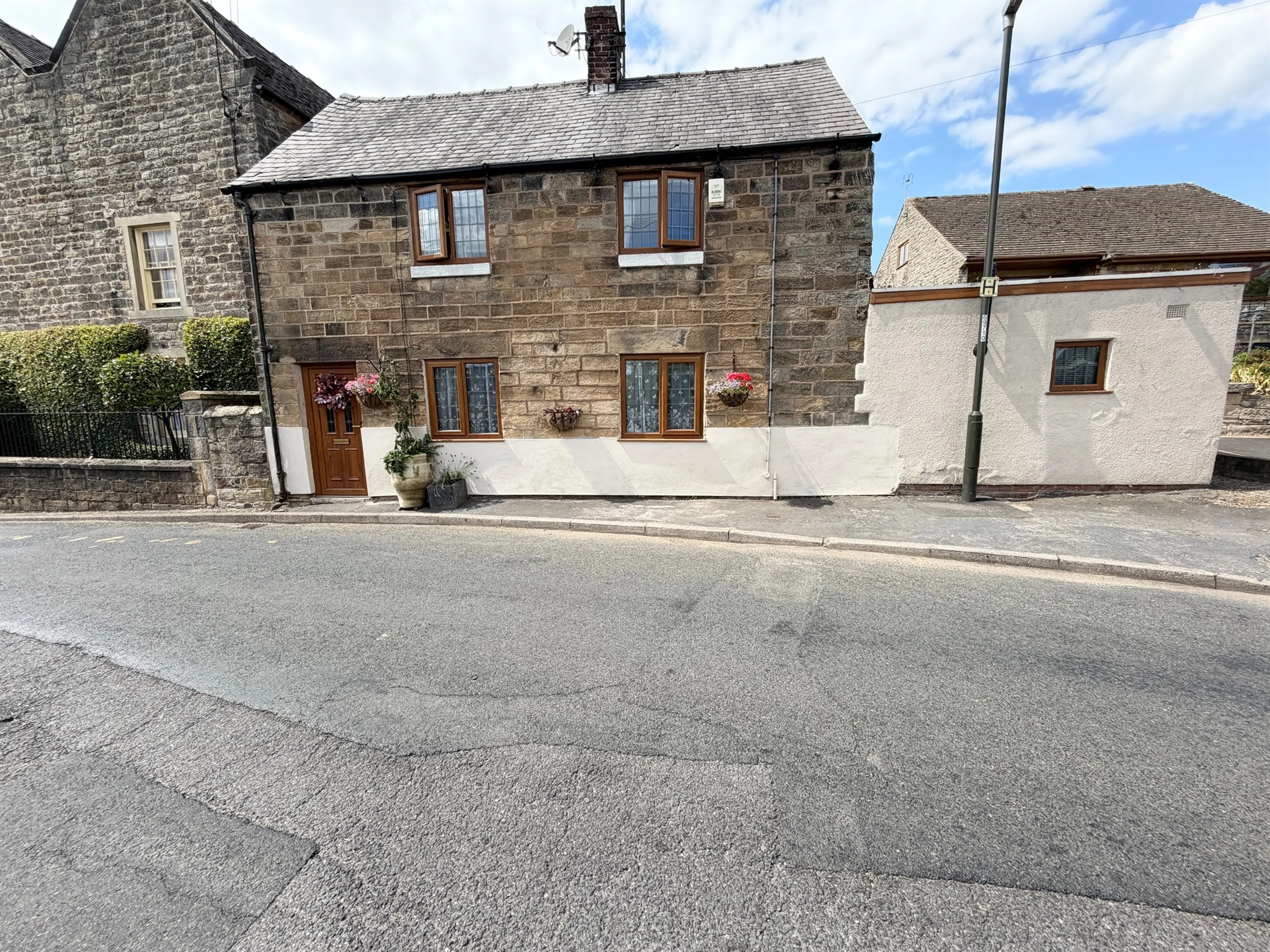 Property photo 0