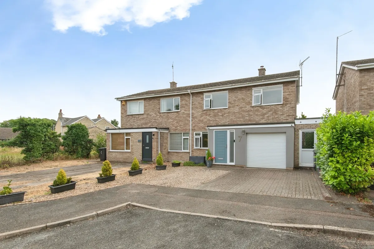 Chapmans Close, Melbourn, Royston