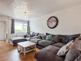 Chapmans Close, Melbourn, Royston thumb 3