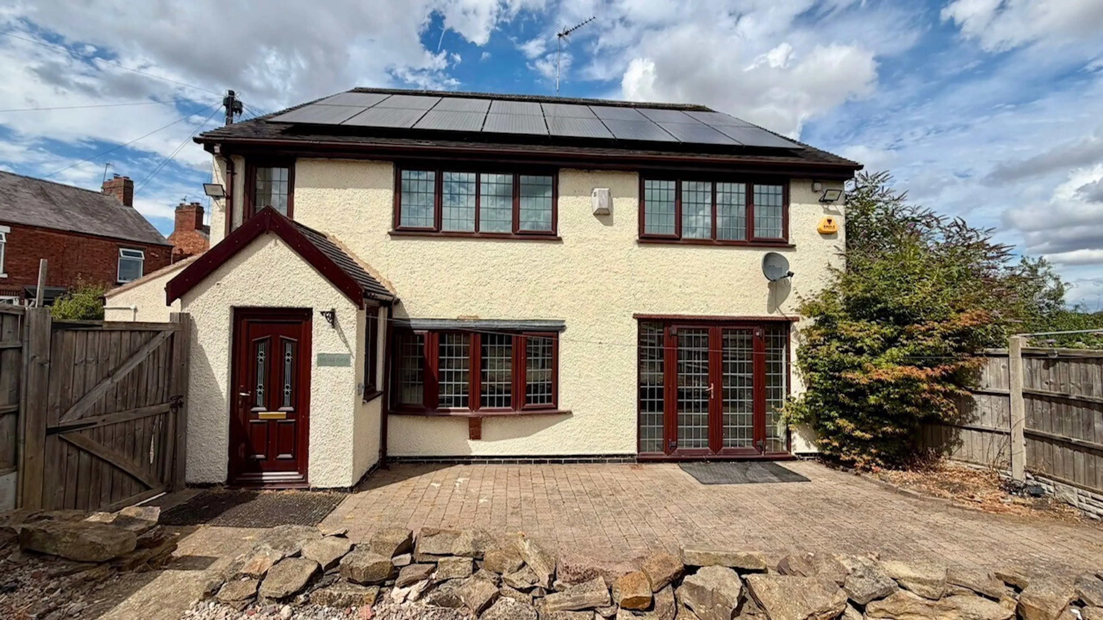 Property photo 0