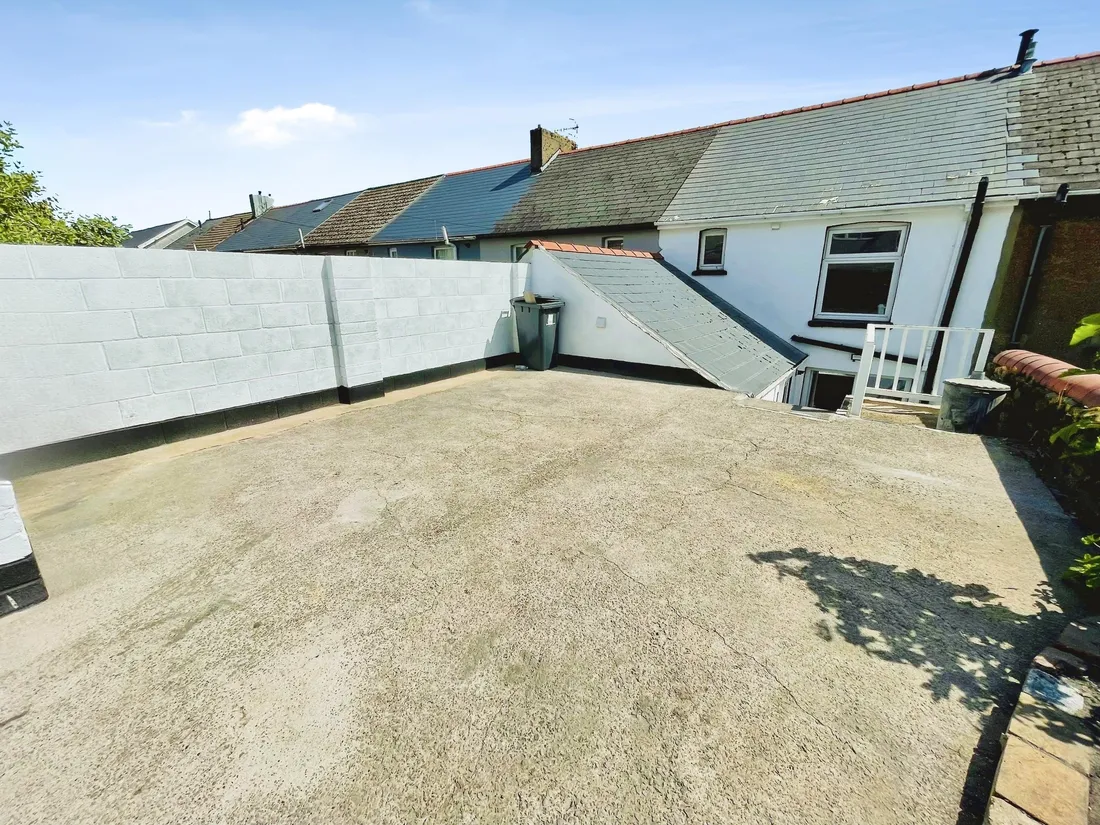 Property photo 12