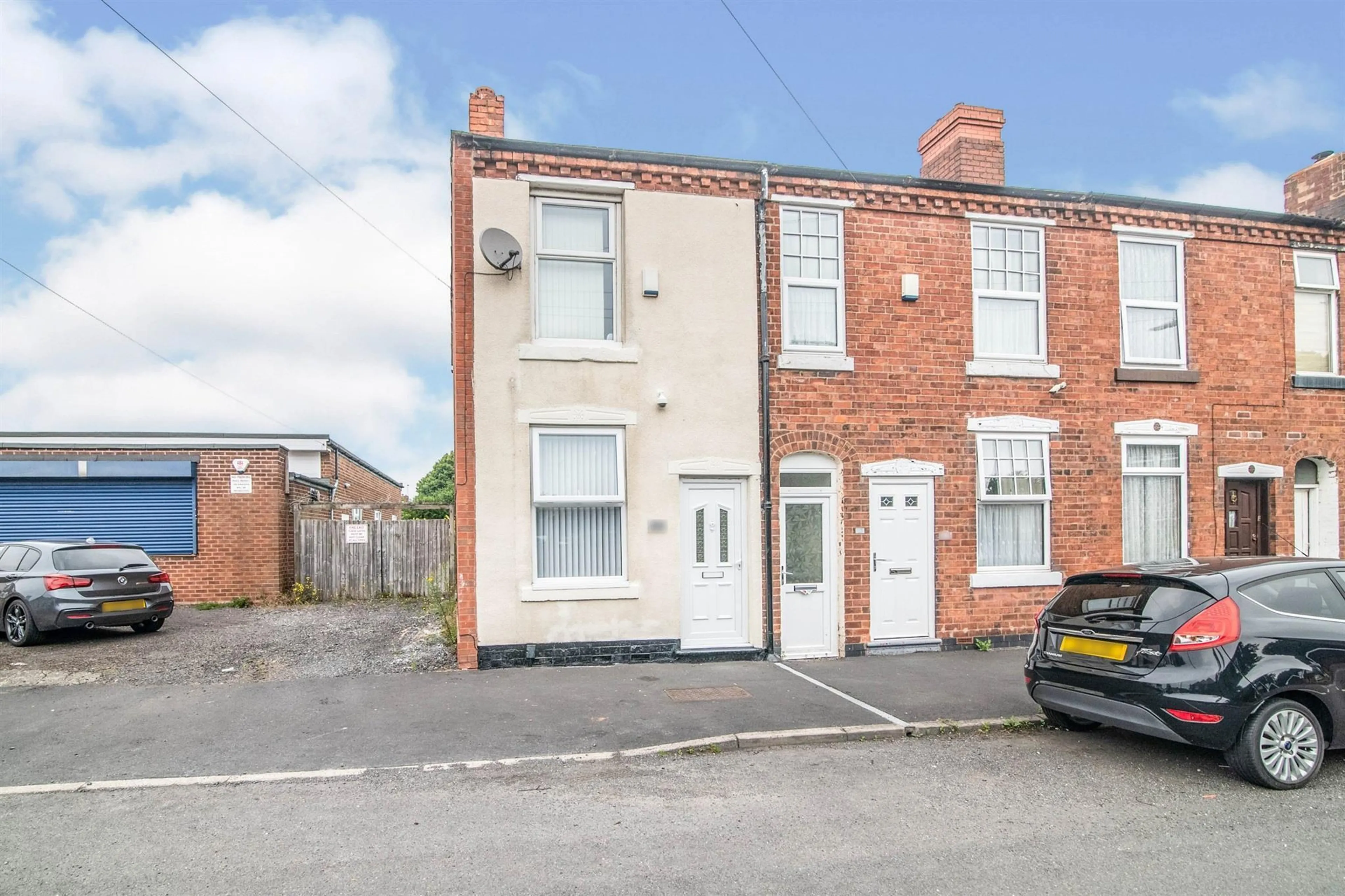 Property photo 0