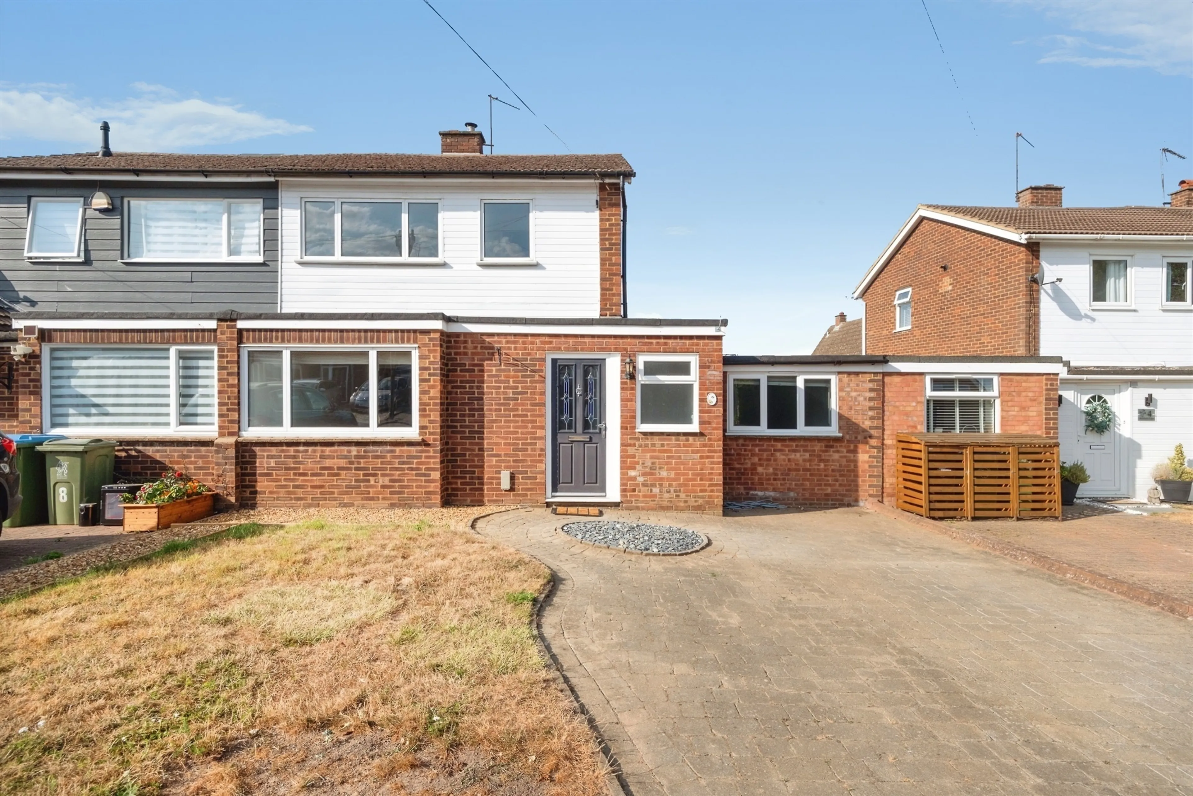 Property photo 0