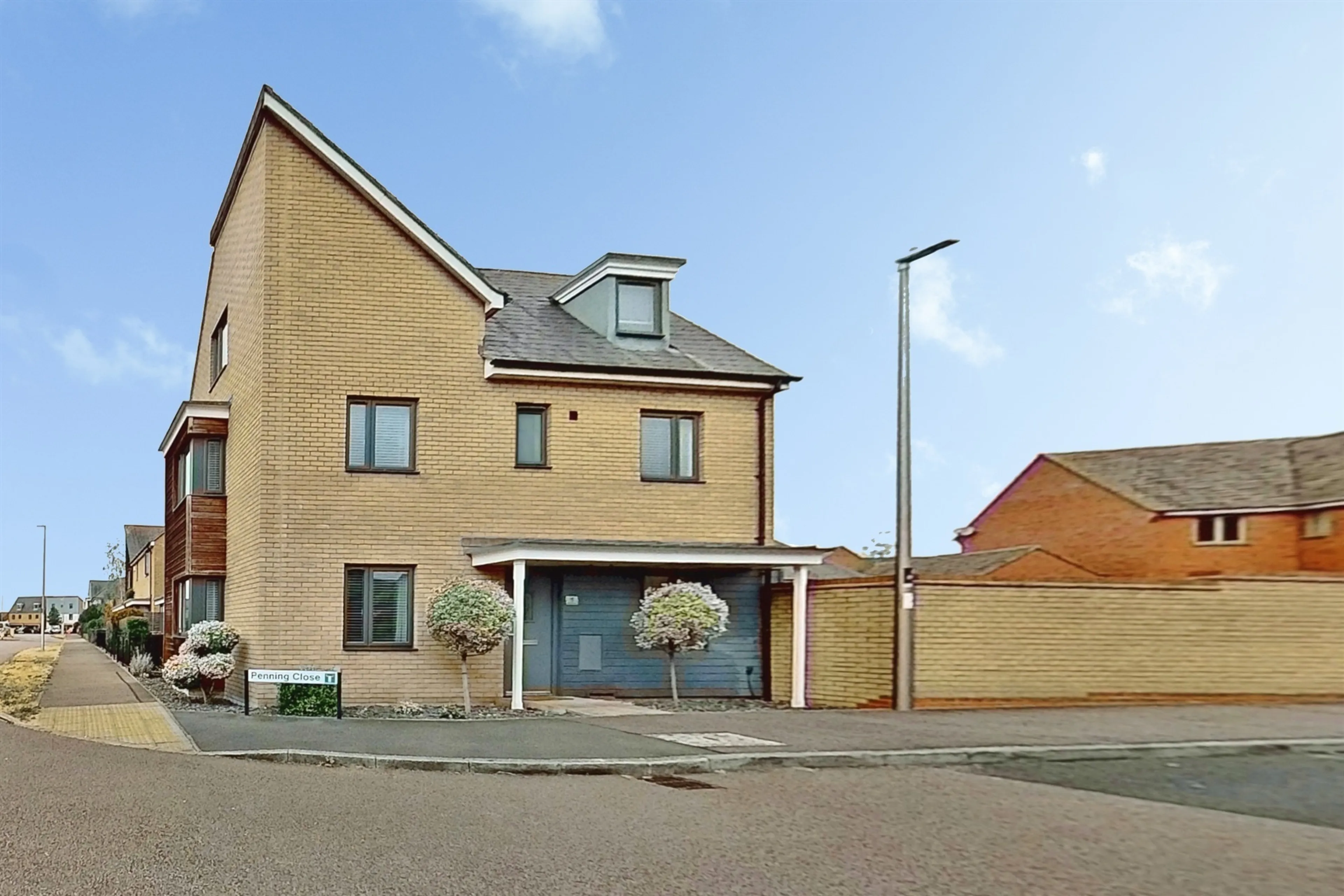 Property photo 0