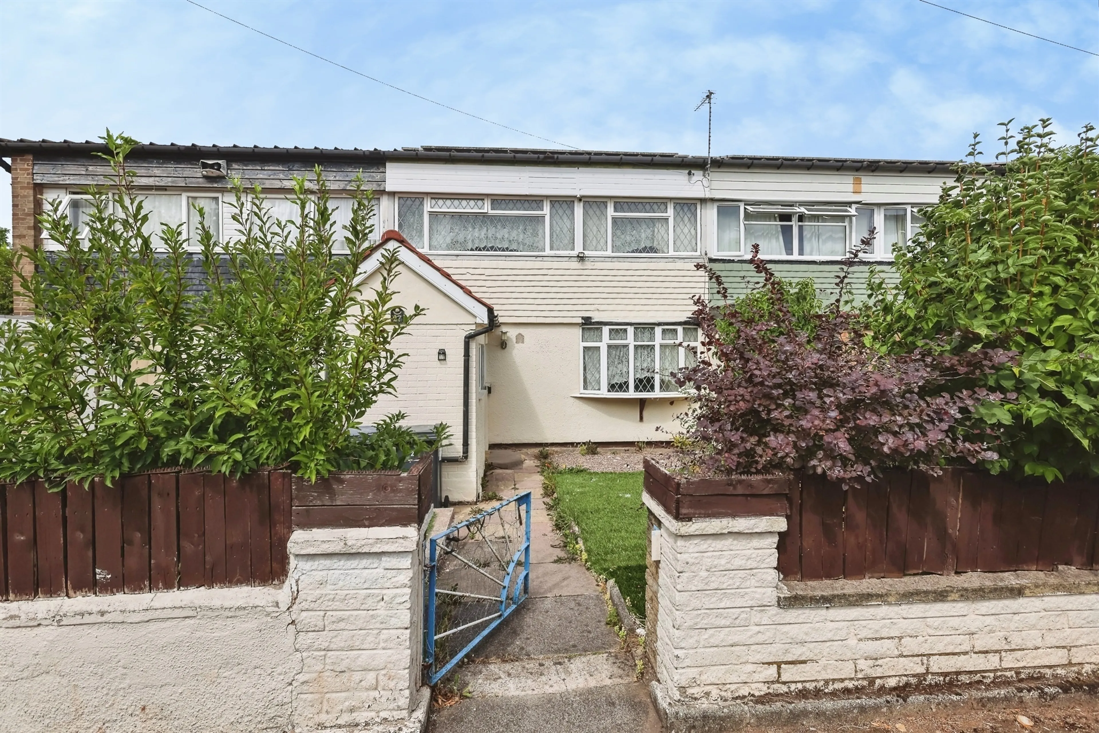 Property photo 0