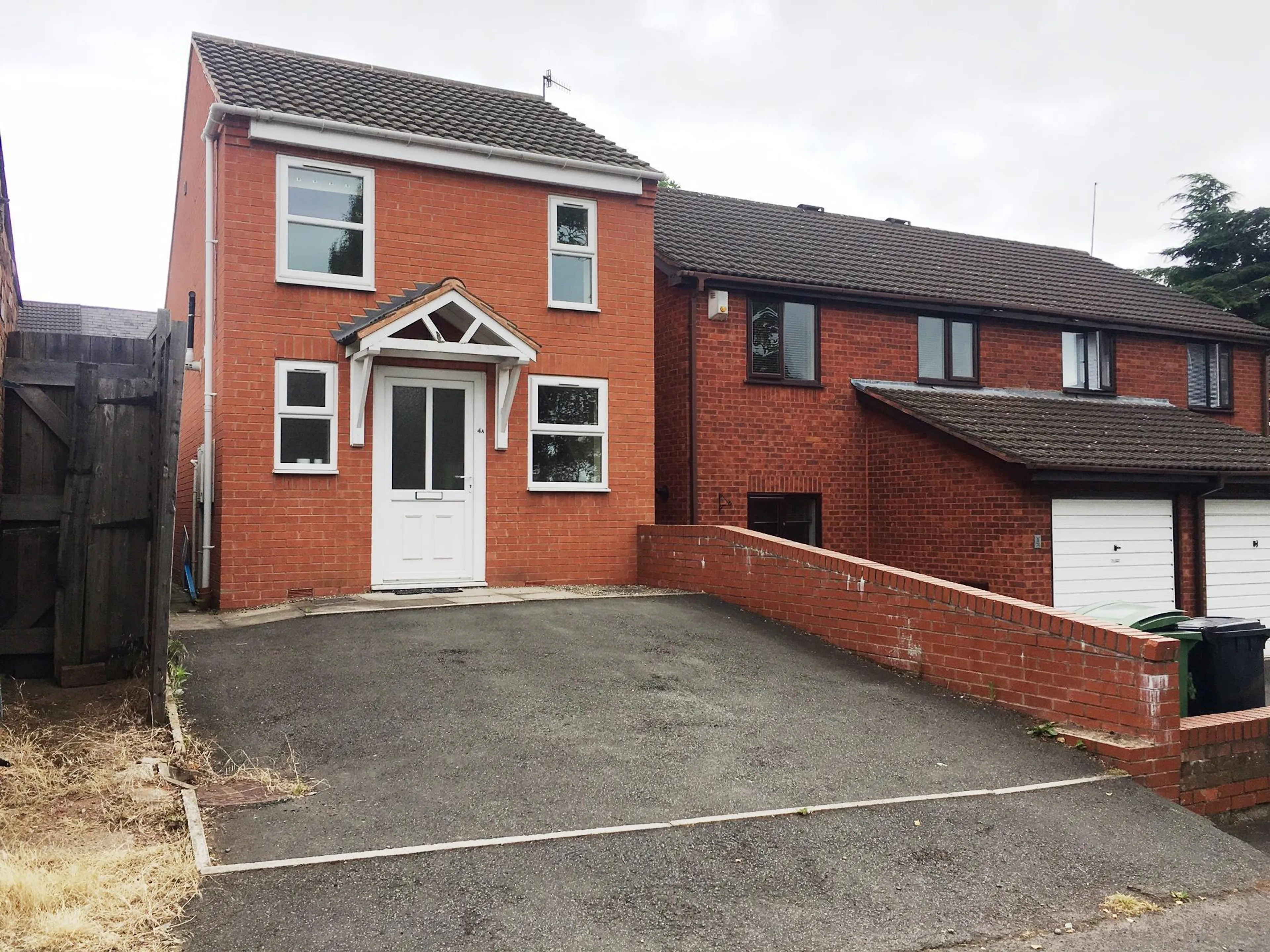 Property photo 0