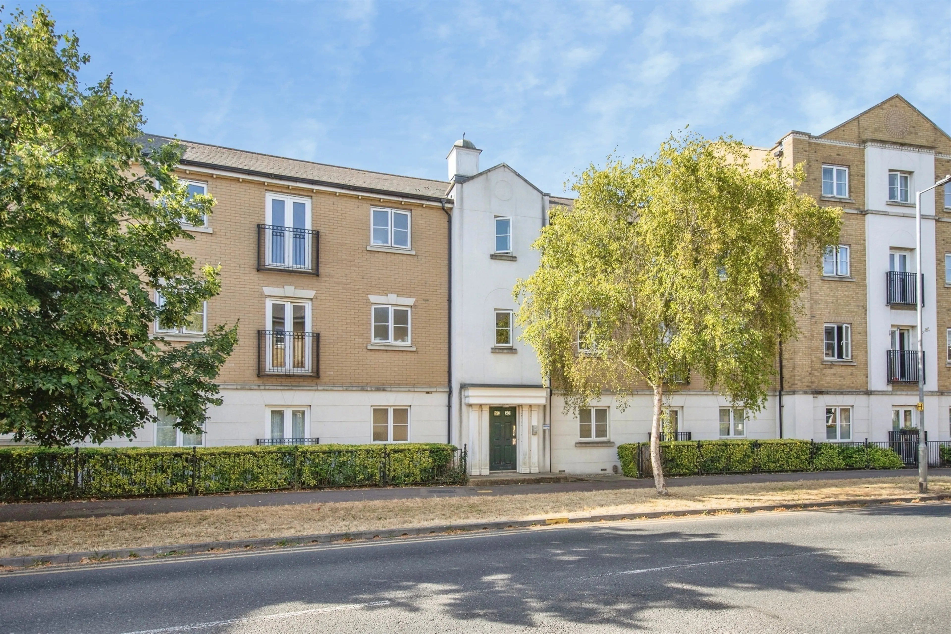 Property photo 0