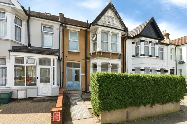 Haslemere Road, Ilford, IG3
