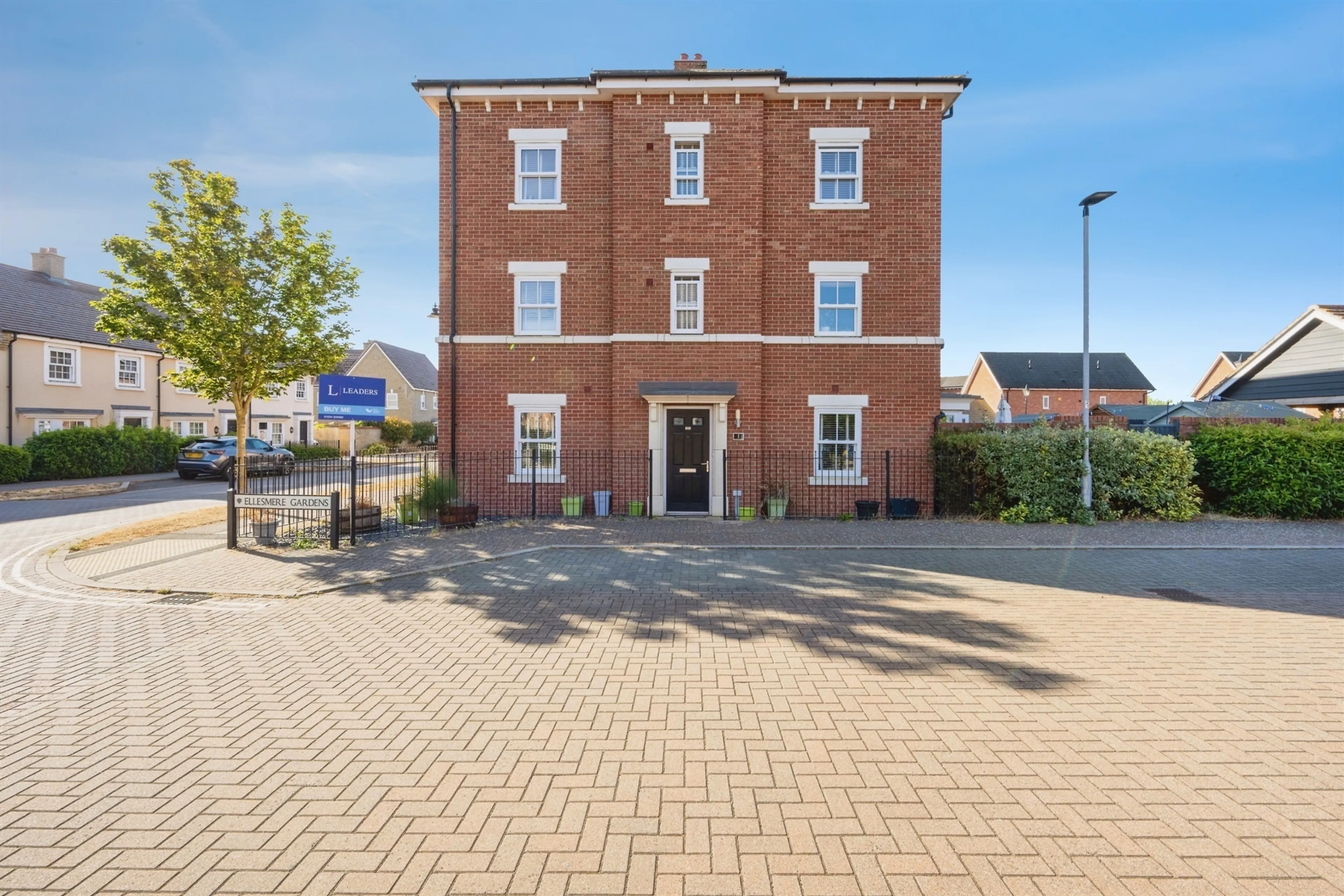 Property at Ellesmere Gardens, Great Denham, Bedford