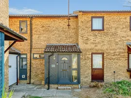 Brooklands Road, Crawley thumb 2