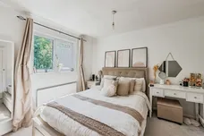 Brooklands Road, Crawley