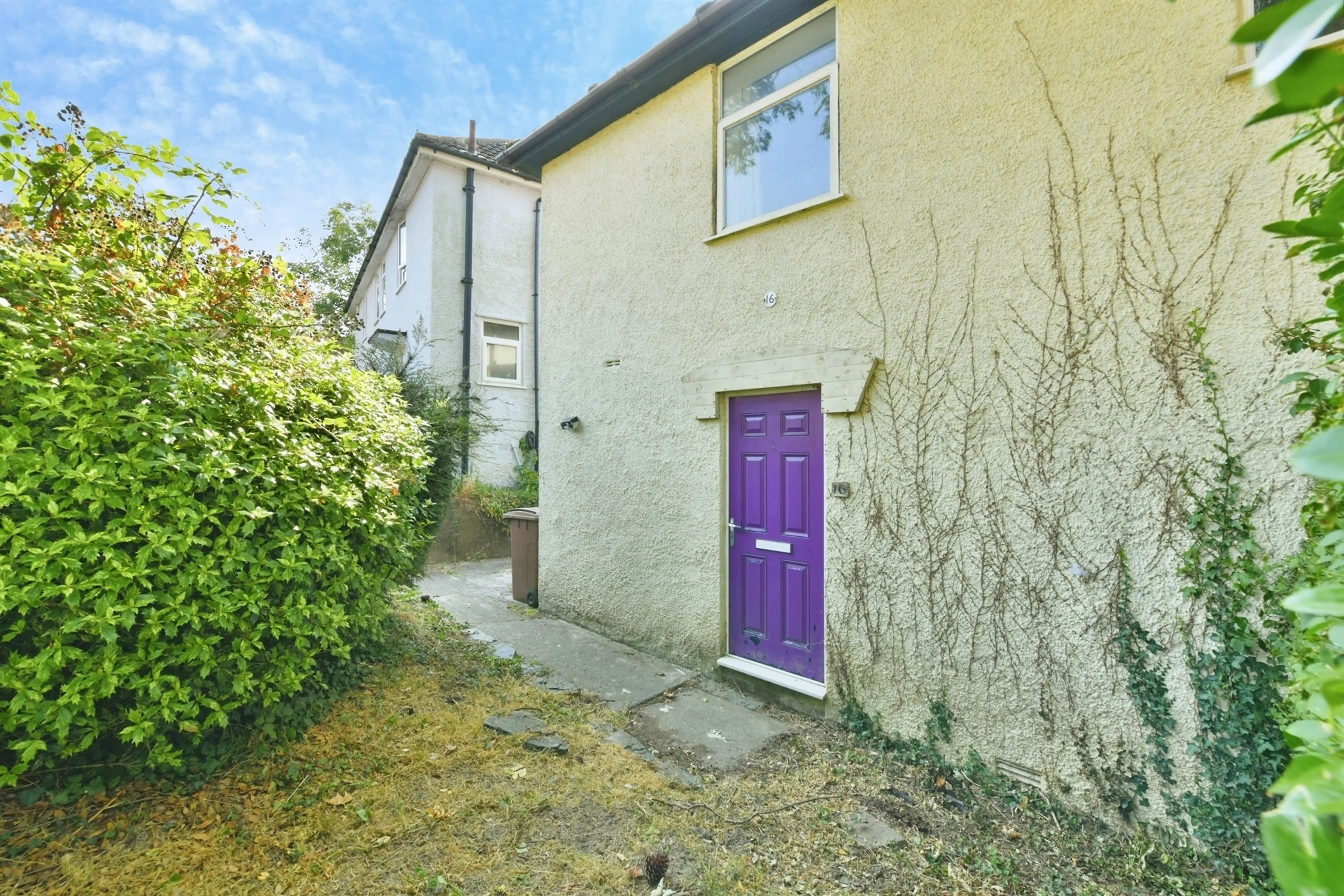Property photo 0