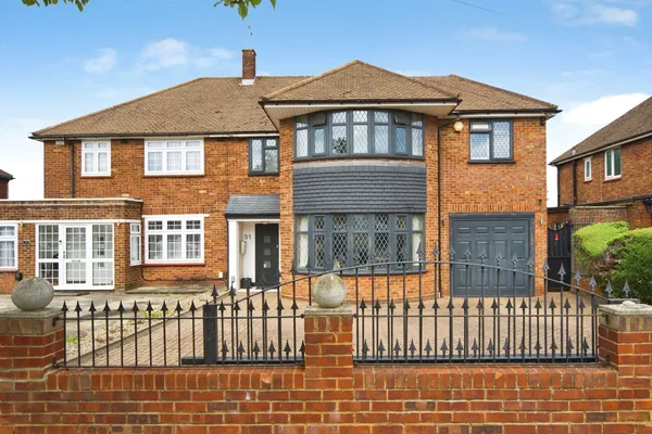 Westpole Avenue, Cockfosters, Barnet,...